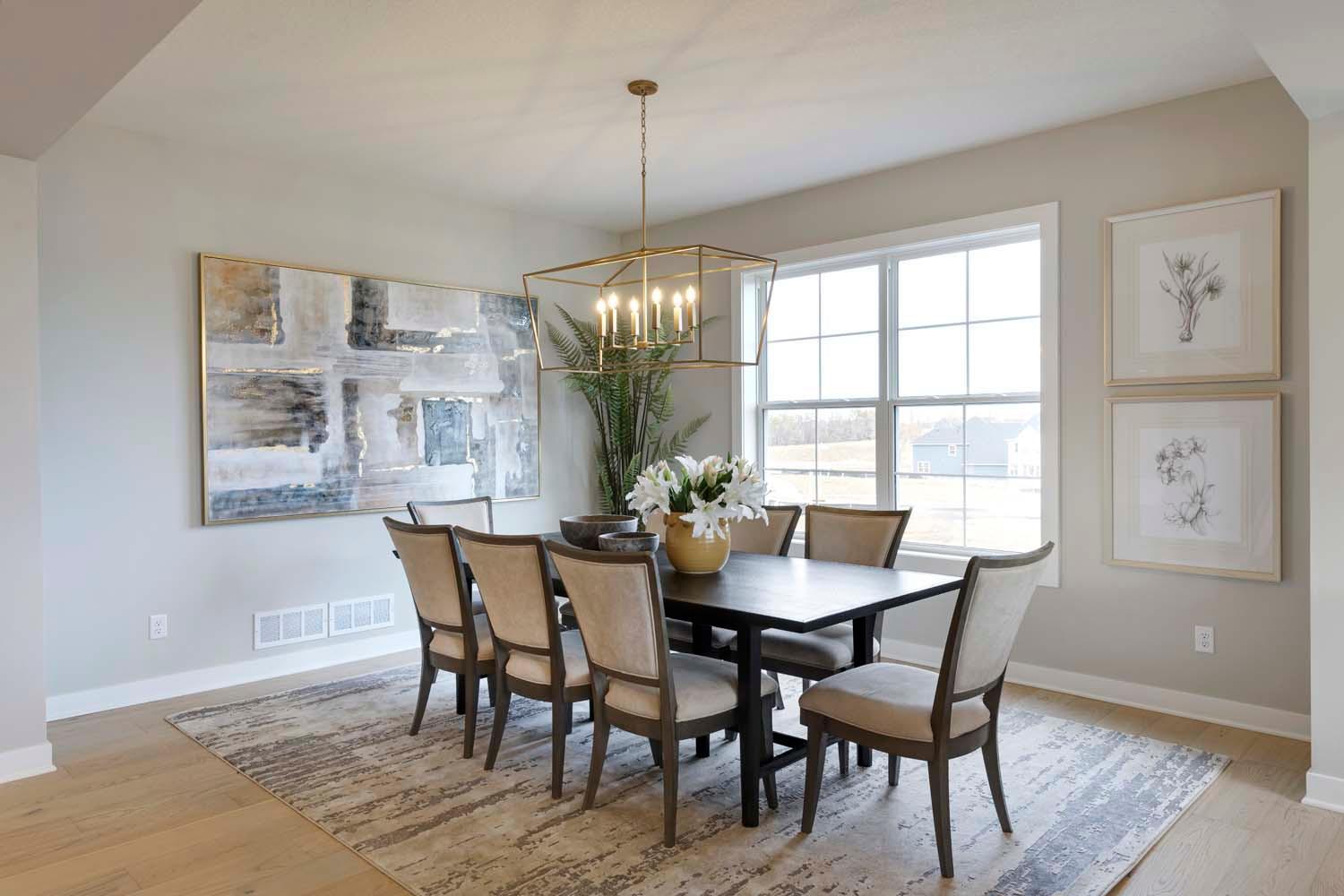 5593 Rolling Hills Parkway Property Photo 6