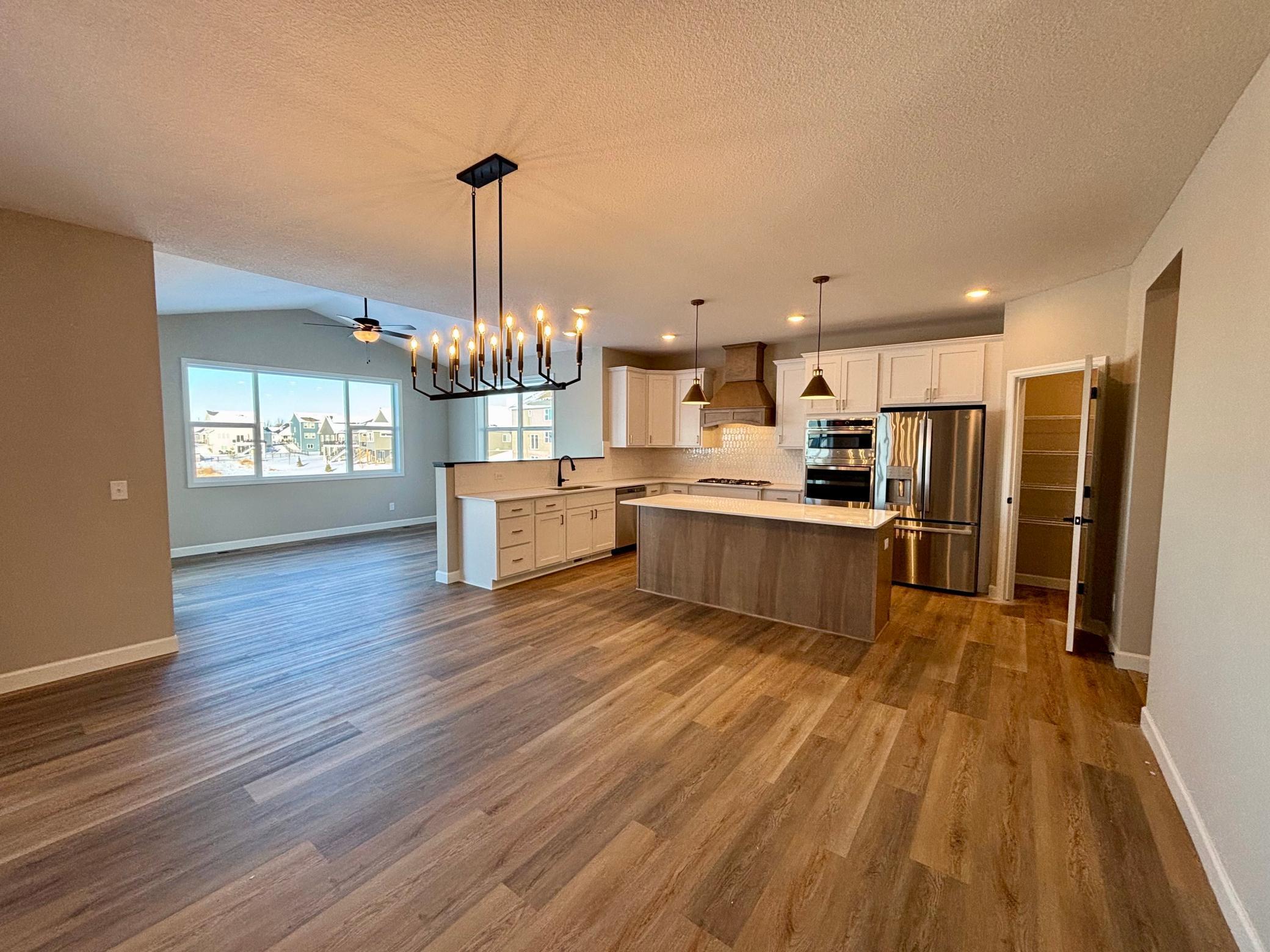 11764 5th Street Property Photo 11