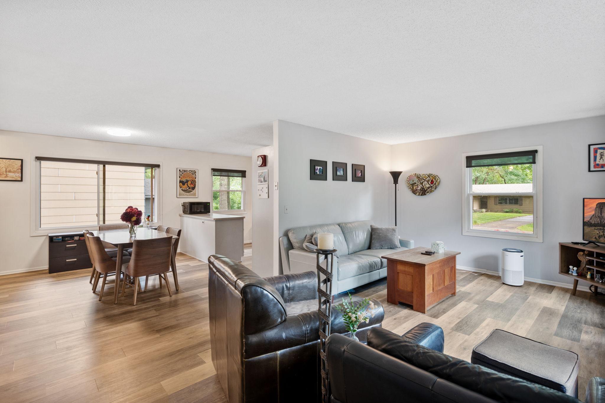 13348 Linwood Forest Circle Property Photo 9