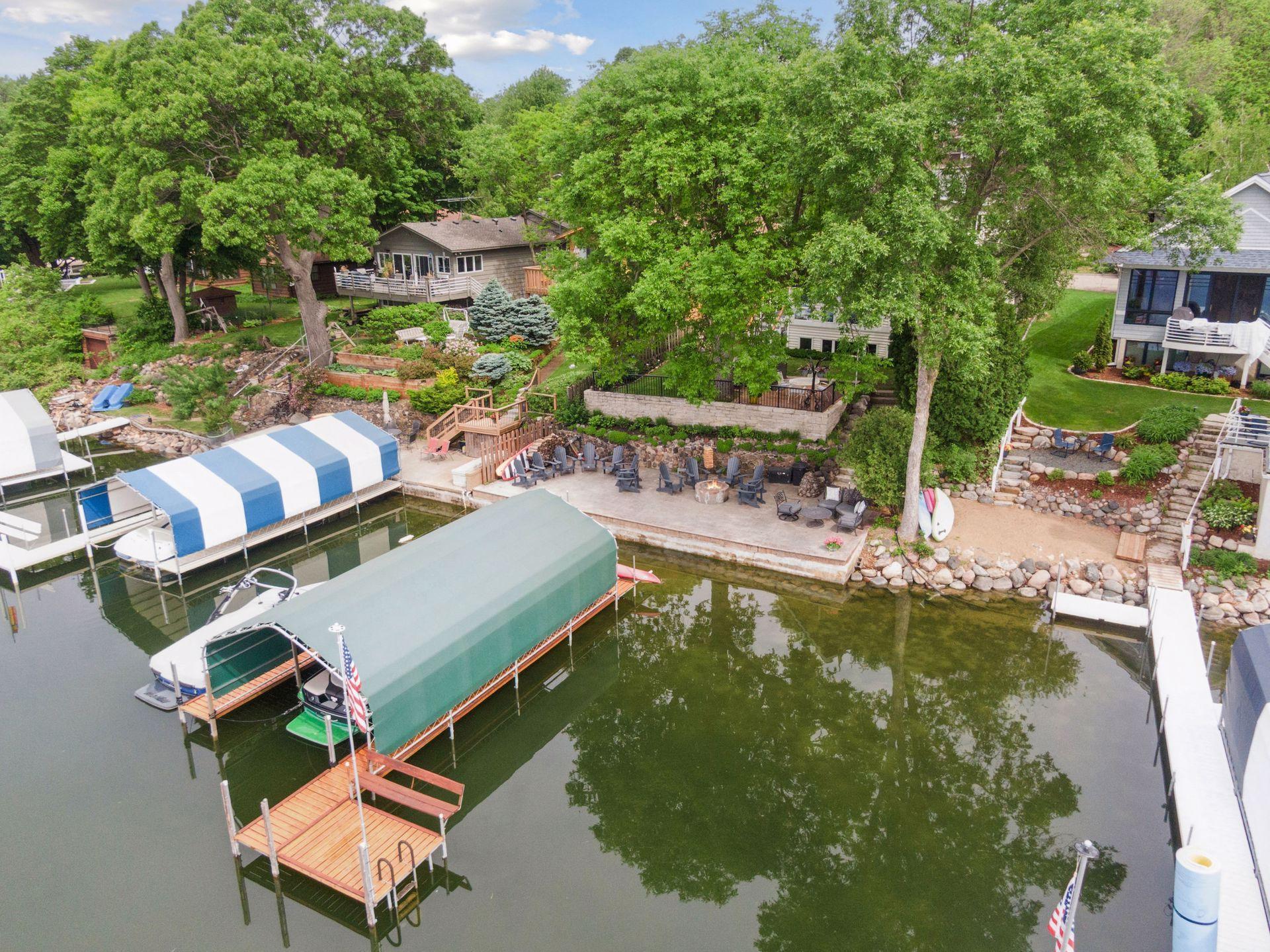 5125 Greenwood Circle Property Photo 7