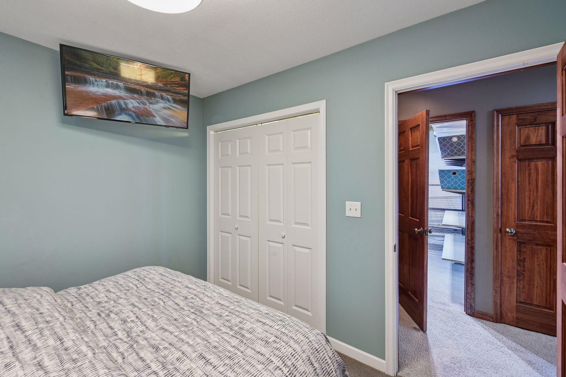 5125 Greenwood Circle Property Photo 42