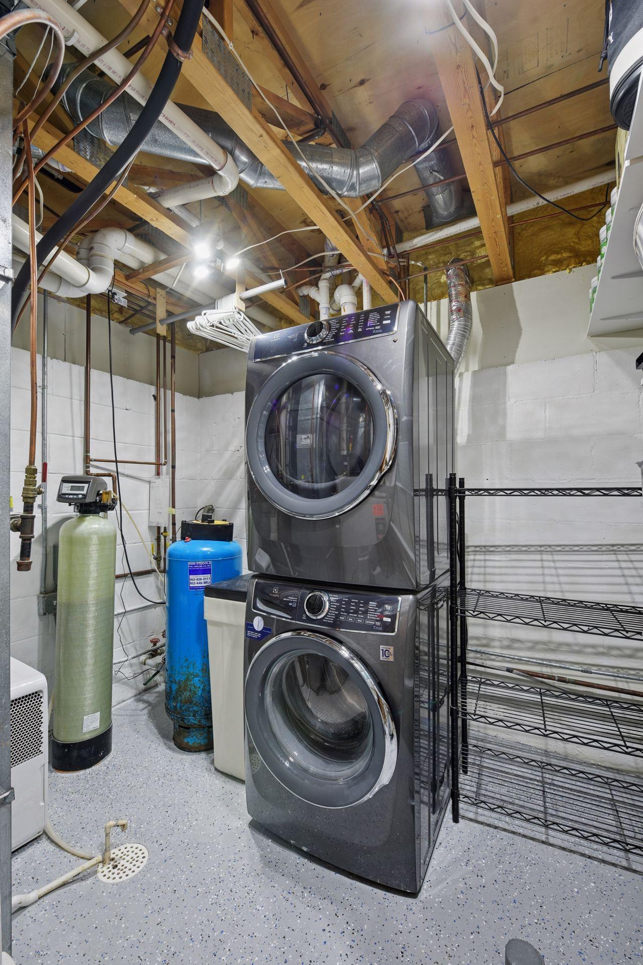 5125 Greenwood Circle Property Photo 45