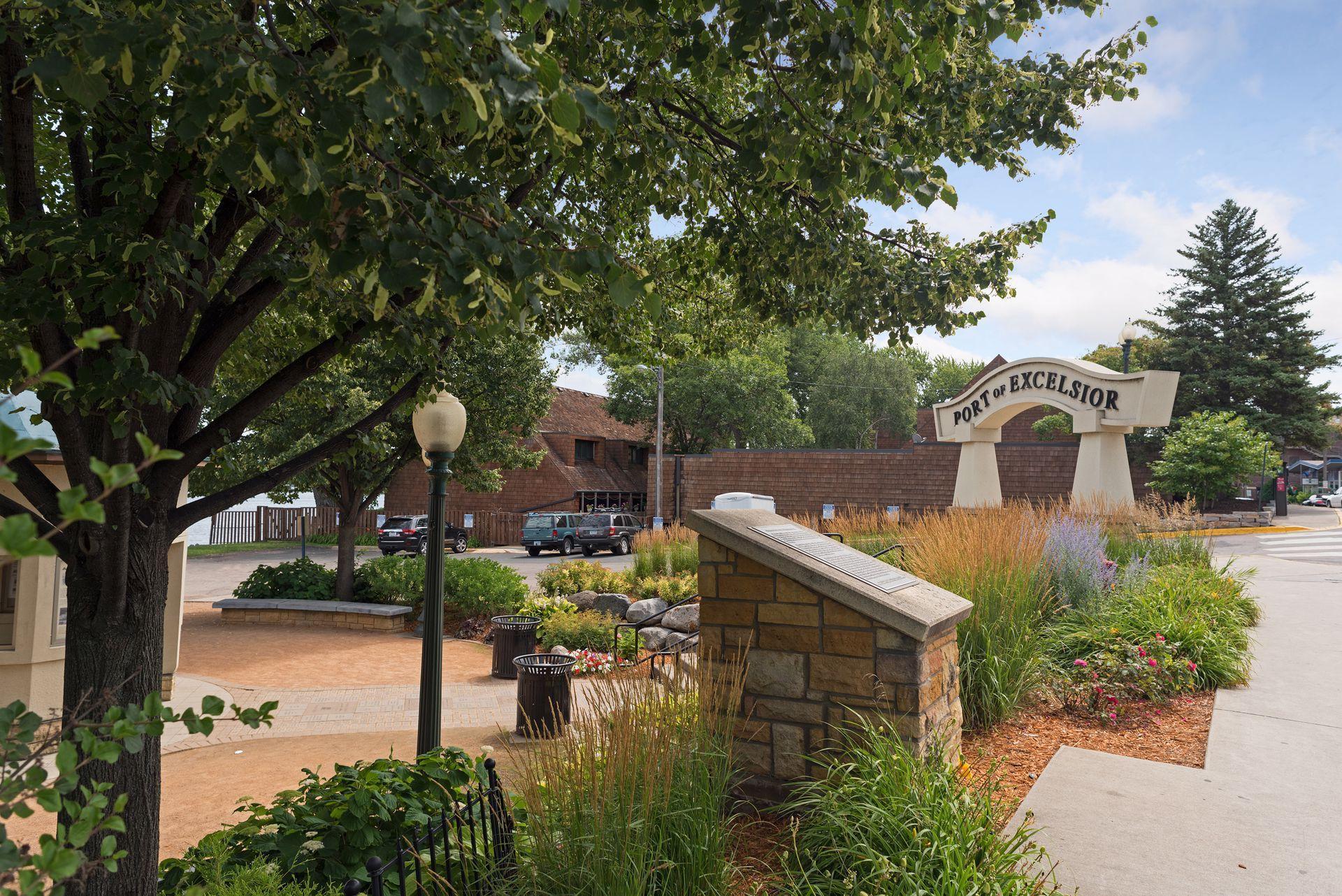 5125 Greenwood Circle Property Photo 58