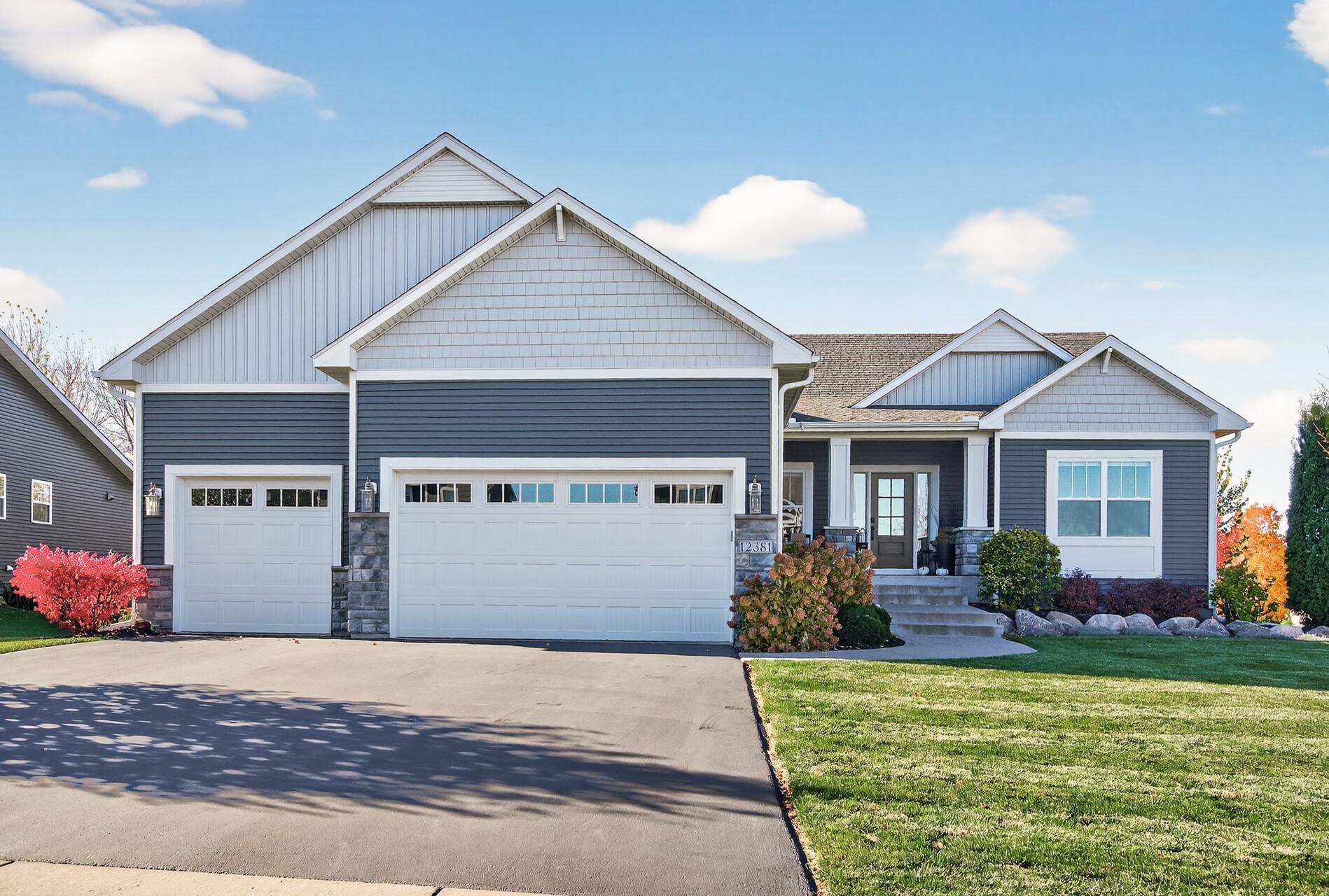 12381 Fletcher Drive Property Photo 1