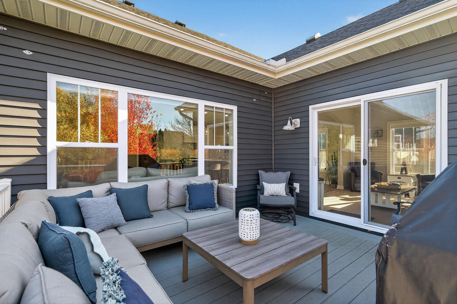 12381 Fletcher Drive Property Photo 17