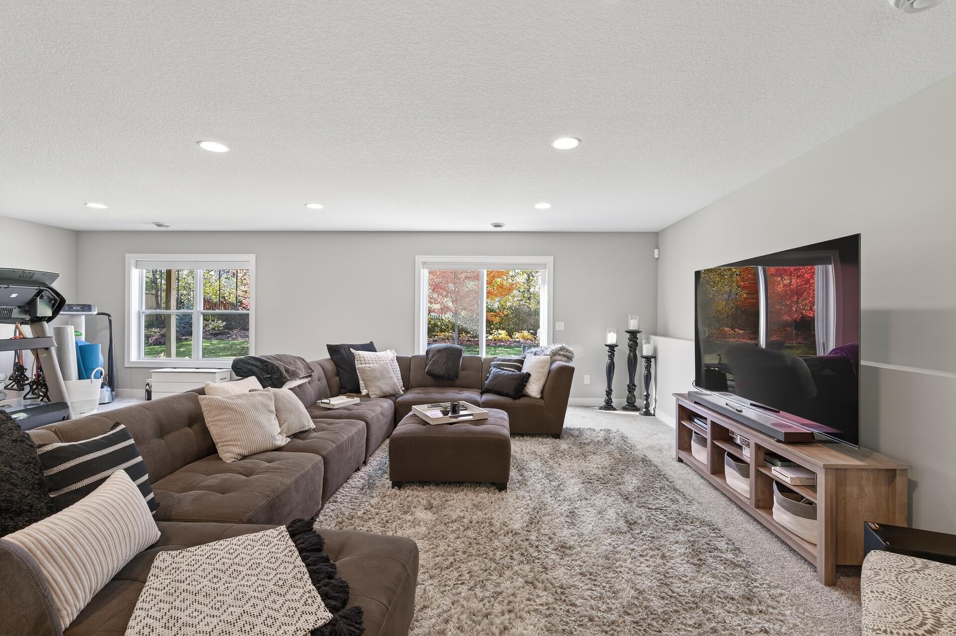 12381 Fletcher Drive Property Photo 35