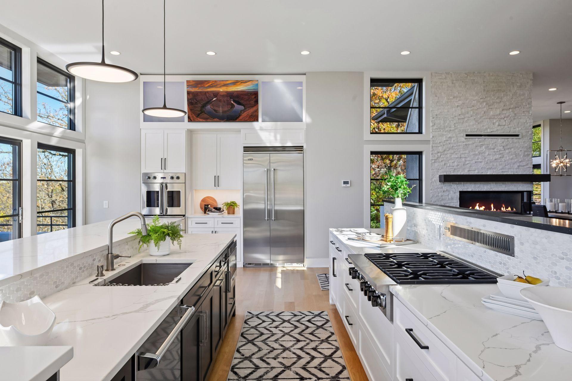 12 Overholt Pass Property Photo 27