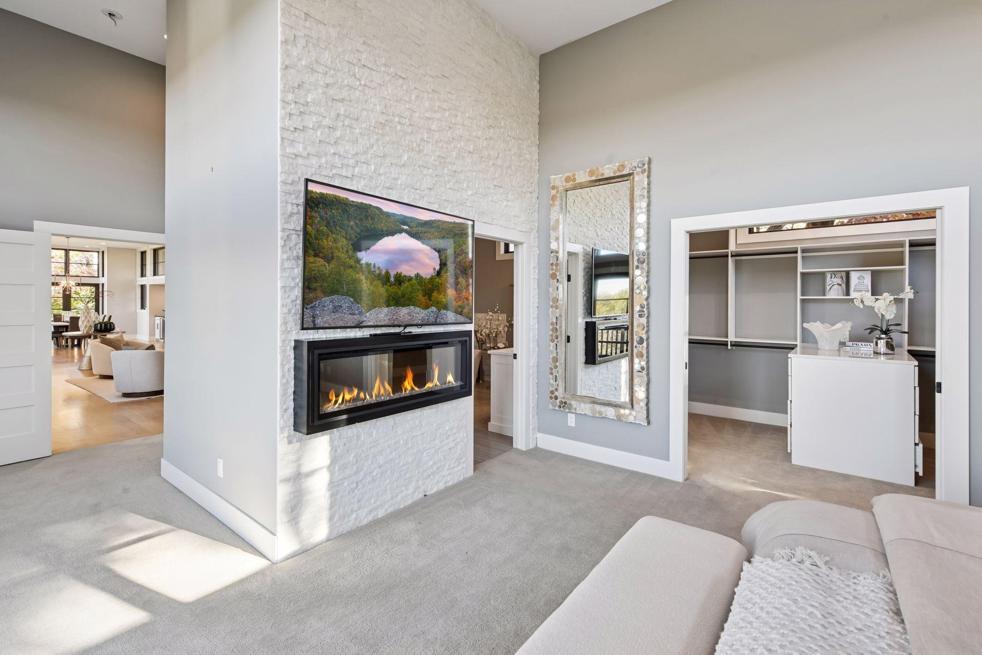 12 Overholt Pass Property Photo 49