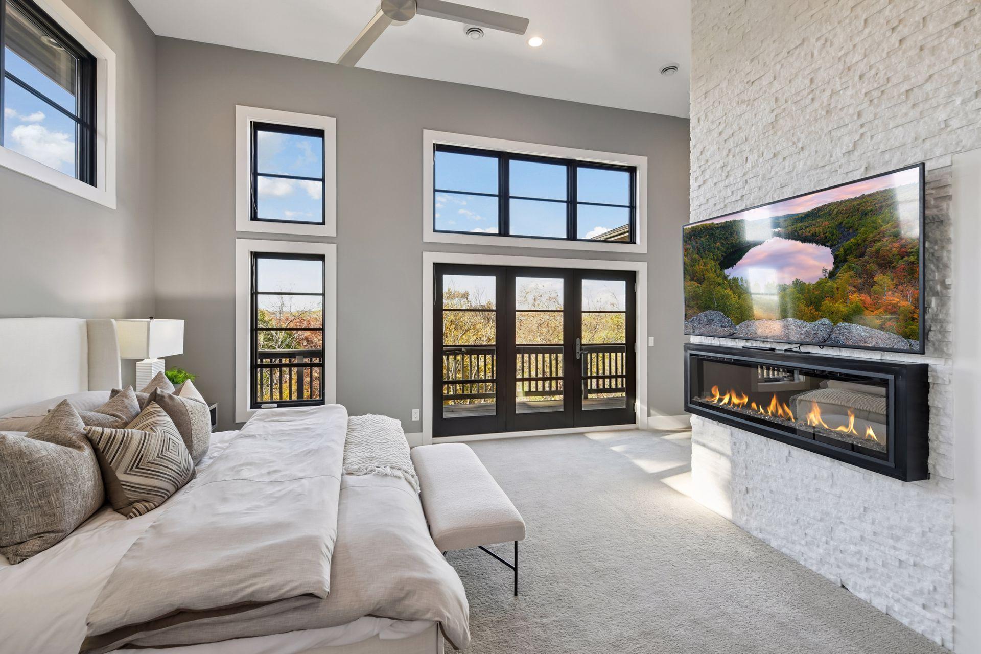 12 Overholt Pass Property Photo 50