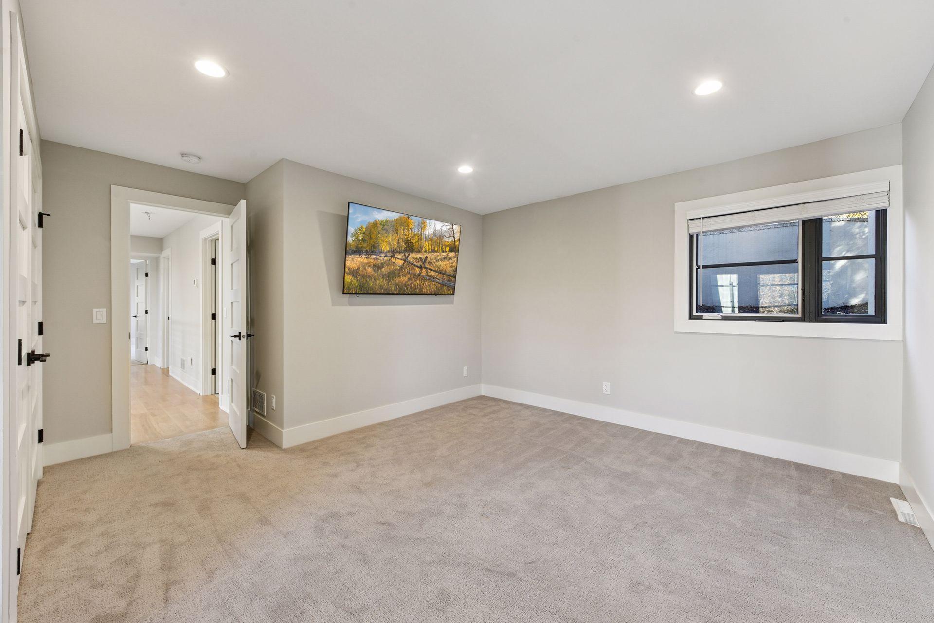 12 Overholt Pass Property Photo 64