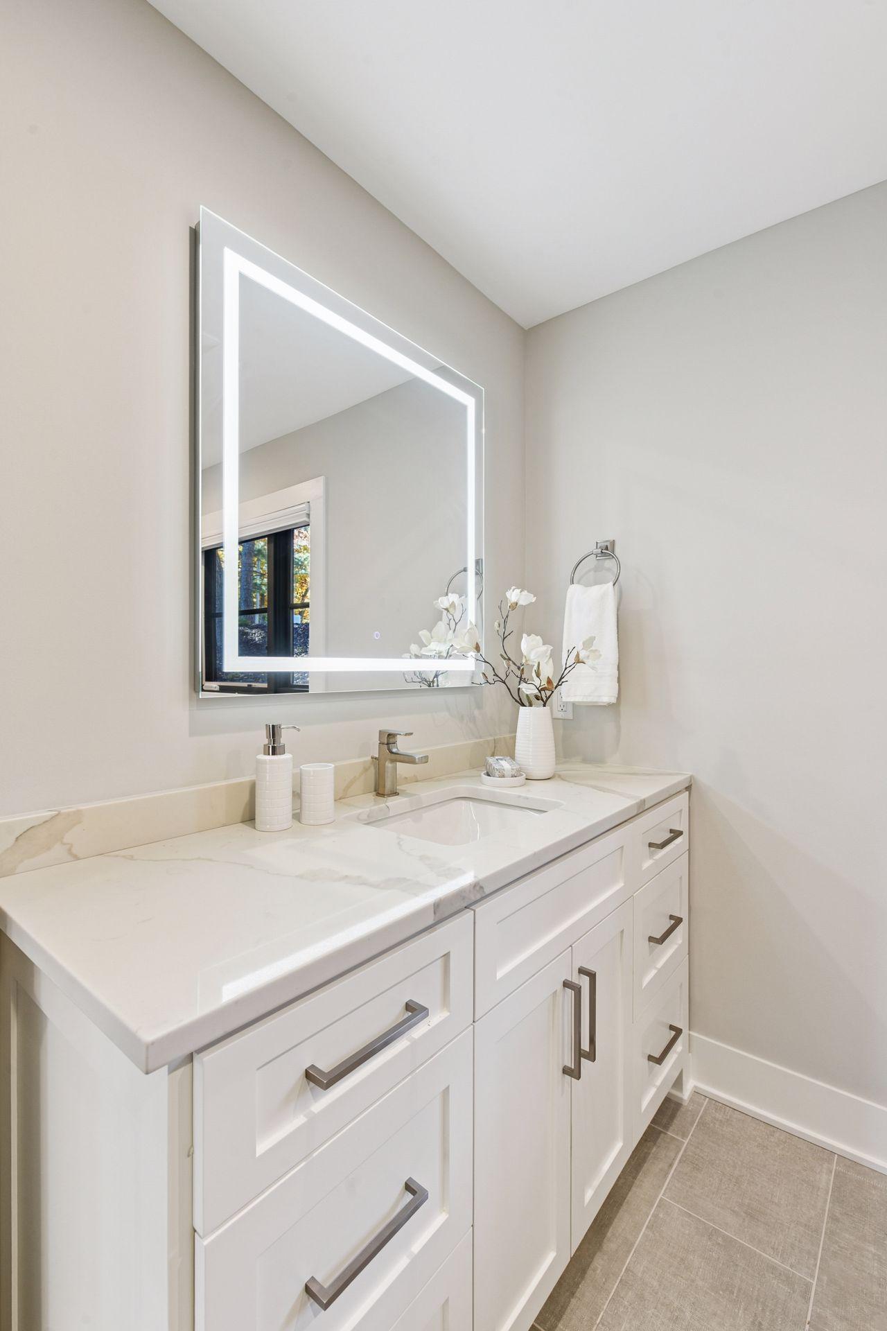 12 Overholt Pass Property Photo 66