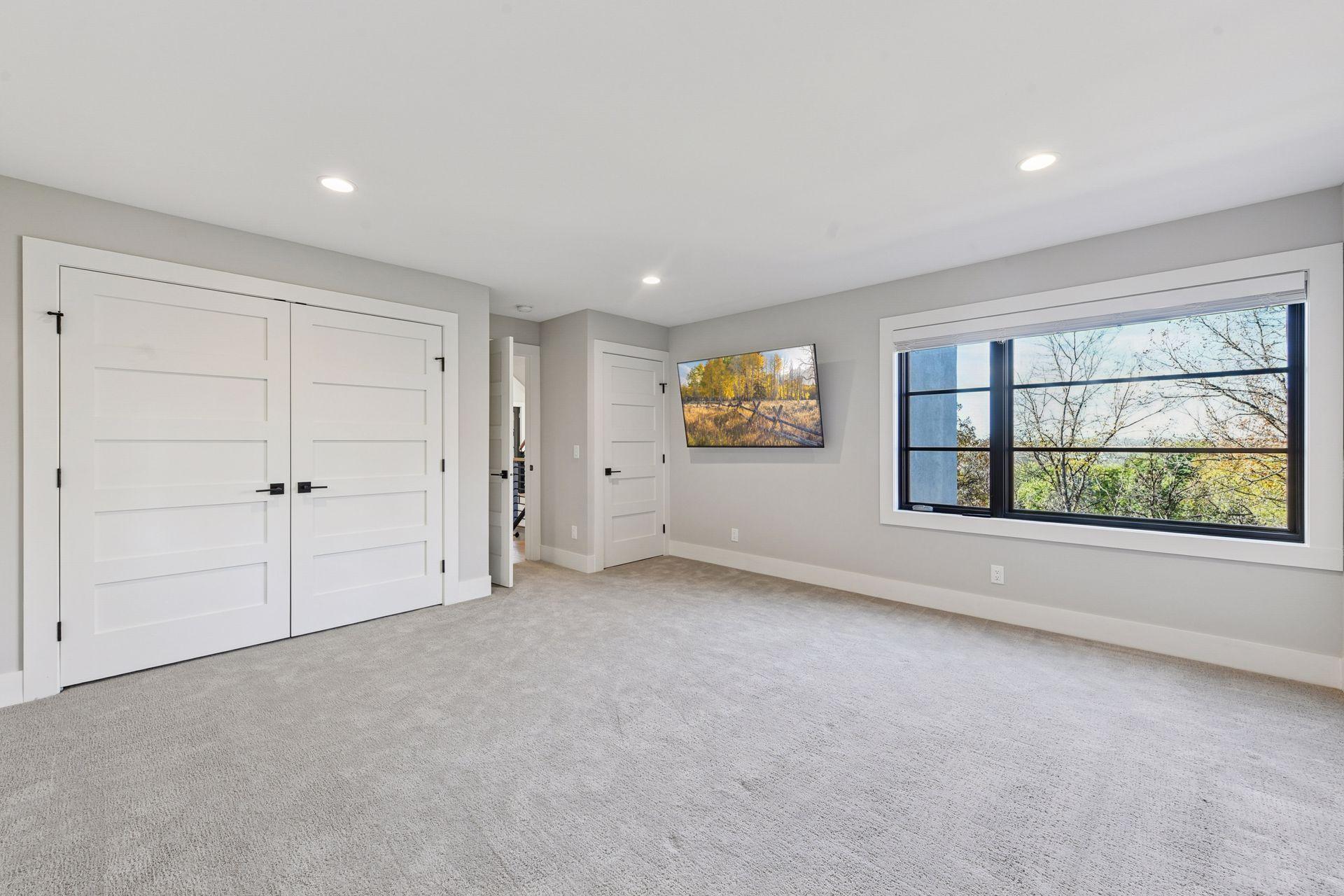 12 Overholt Pass Property Photo 68