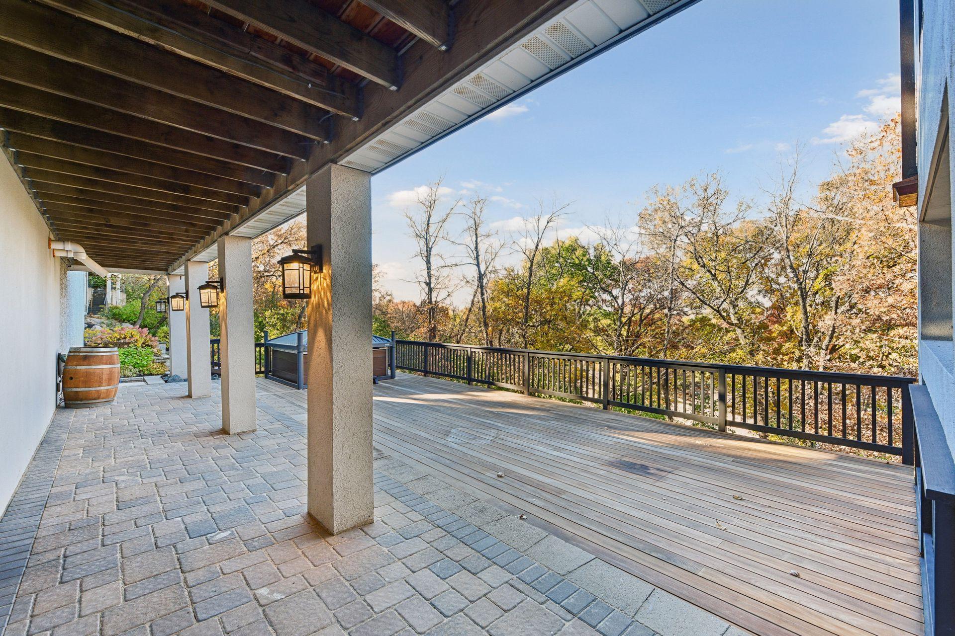 12 Overholt Pass Property Photo 73