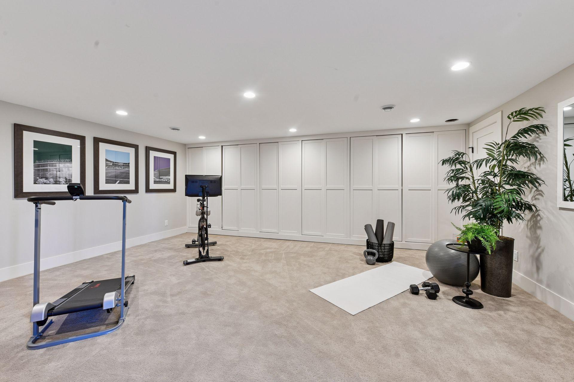 12 Overholt Pass Property Photo 79