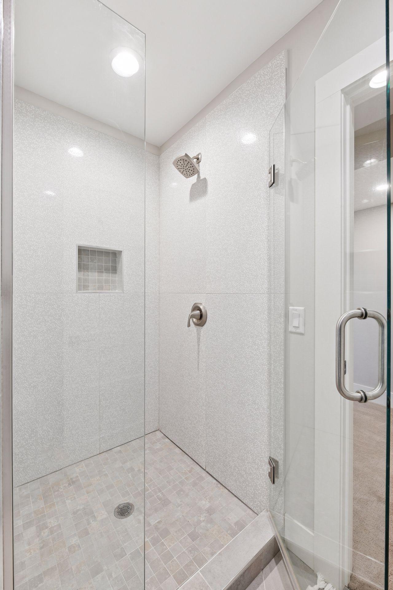 12 Overholt Pass Property Photo 85