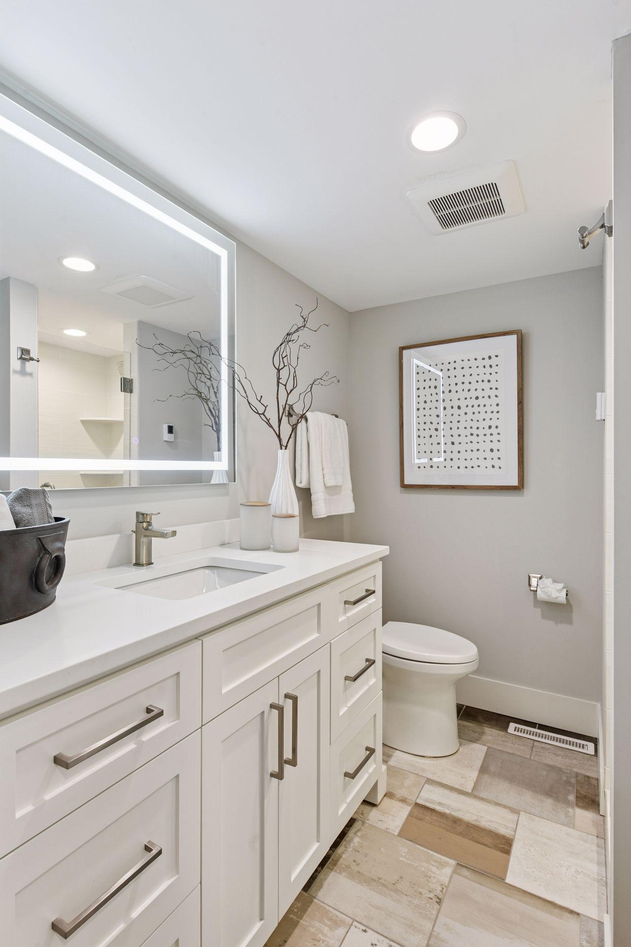 12 Overholt Pass Property Photo 88