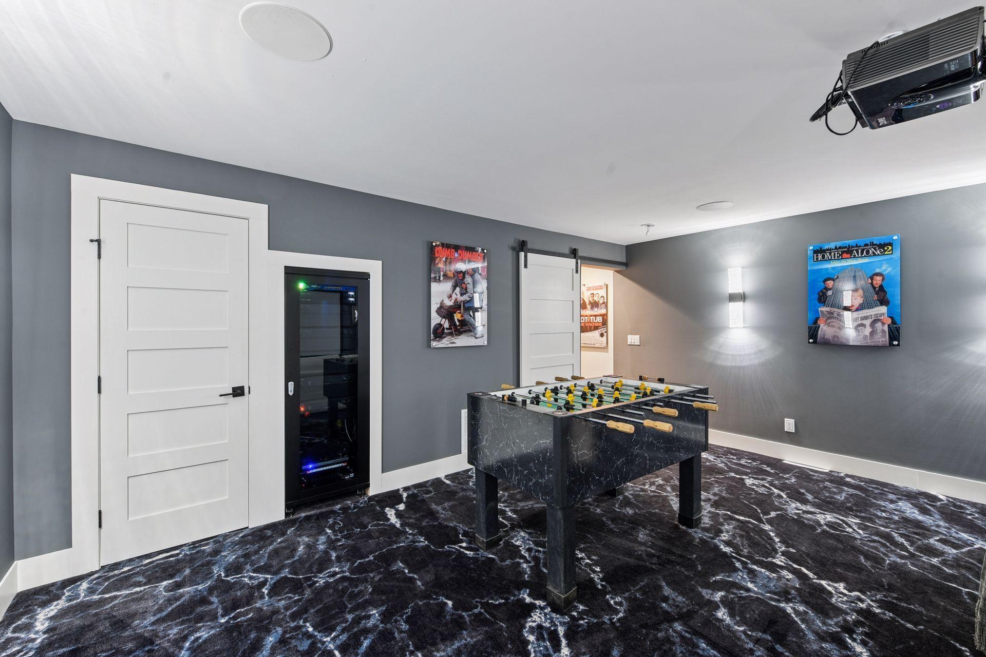 12 Overholt Pass Property Photo 94