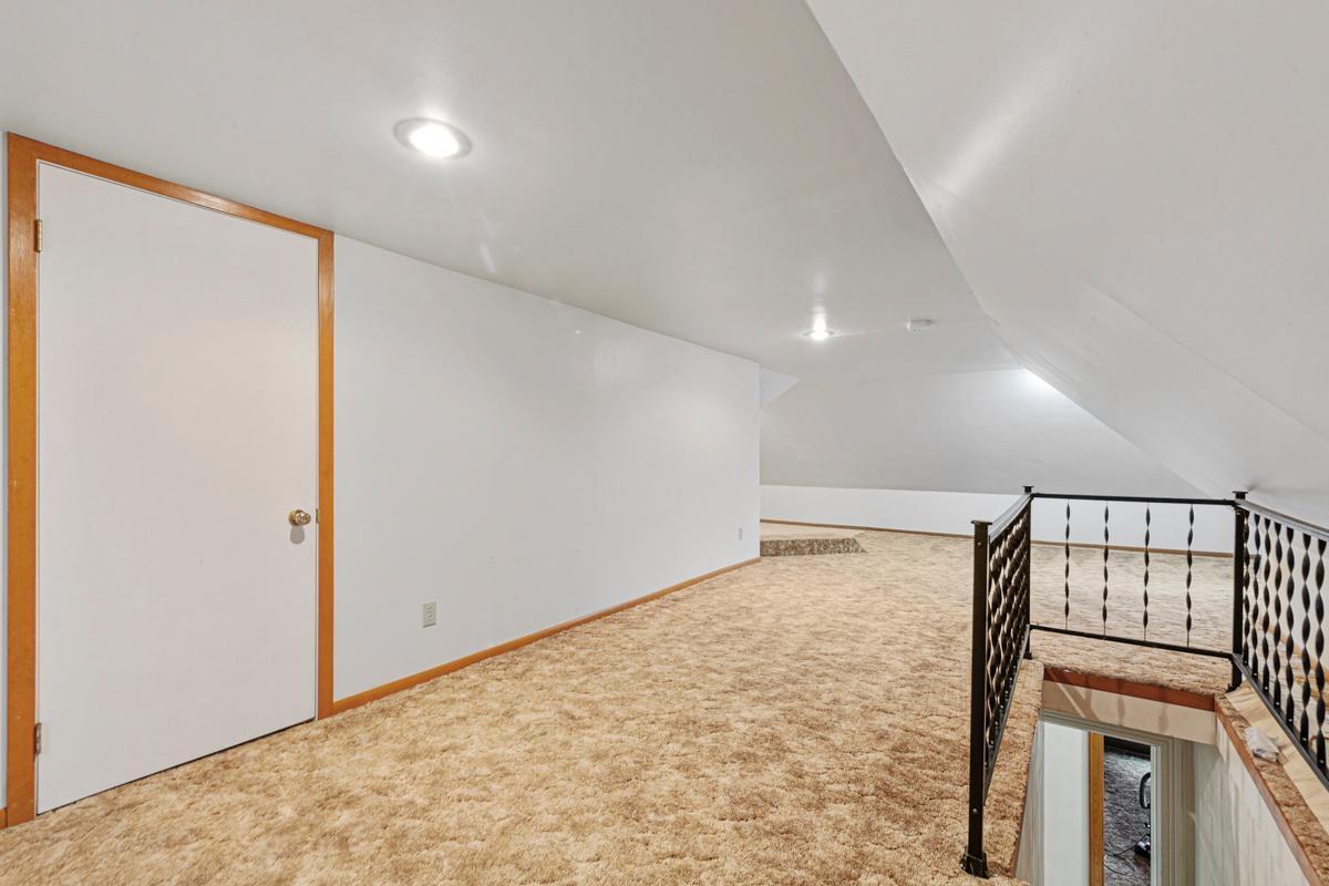 442 Cleveland Avenue Property Photo 24