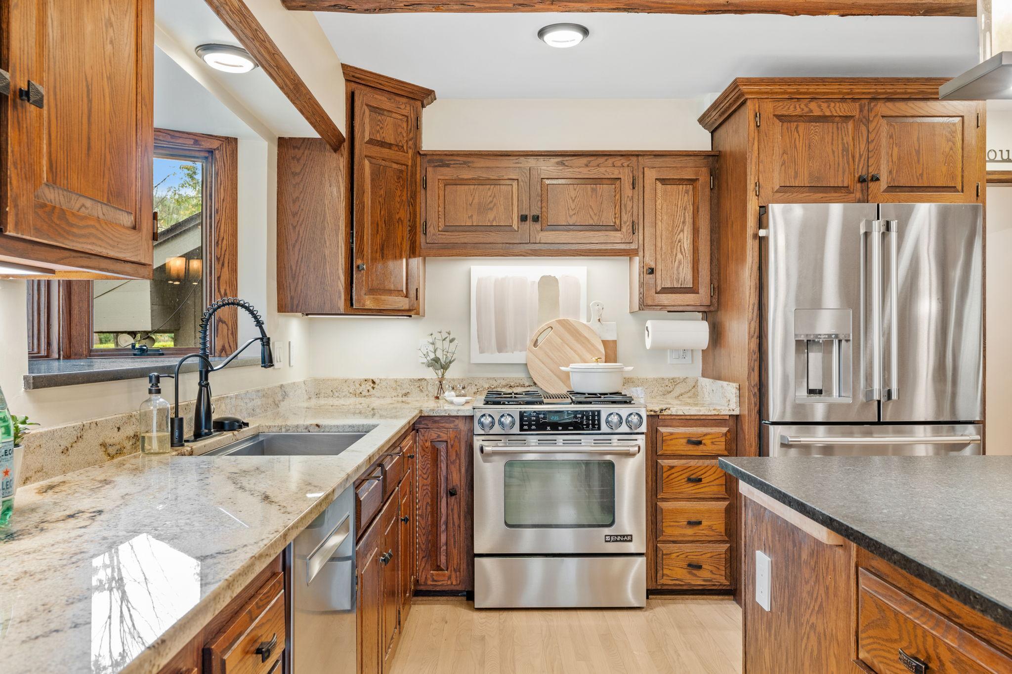 8739 Bentwood Drive Property Photo 28