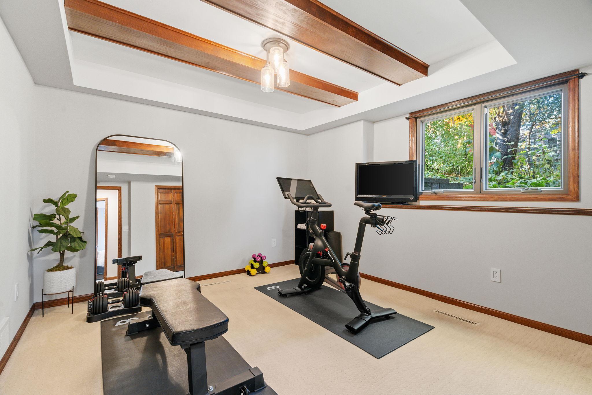 8739 Bentwood Drive Property Photo 61