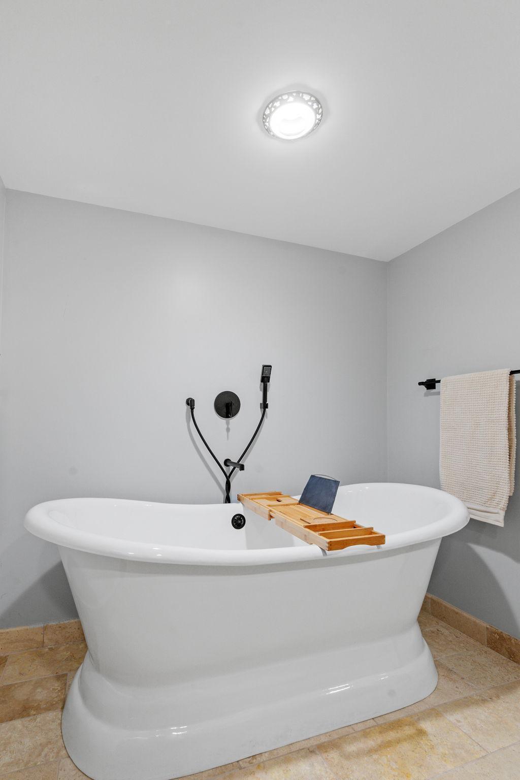 8739 Bentwood Drive Property Photo 64