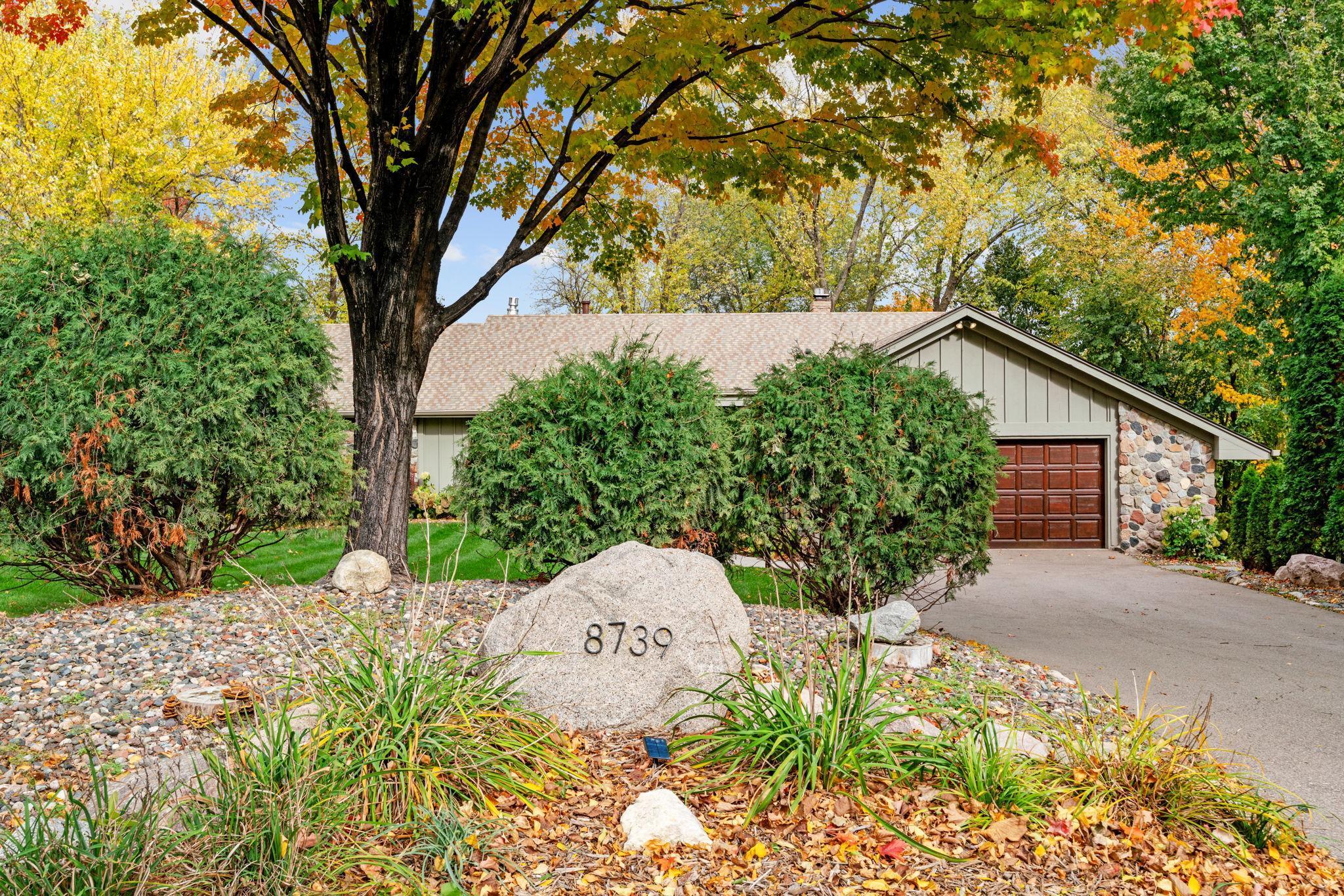 8739 Bentwood Drive Property Photo 93