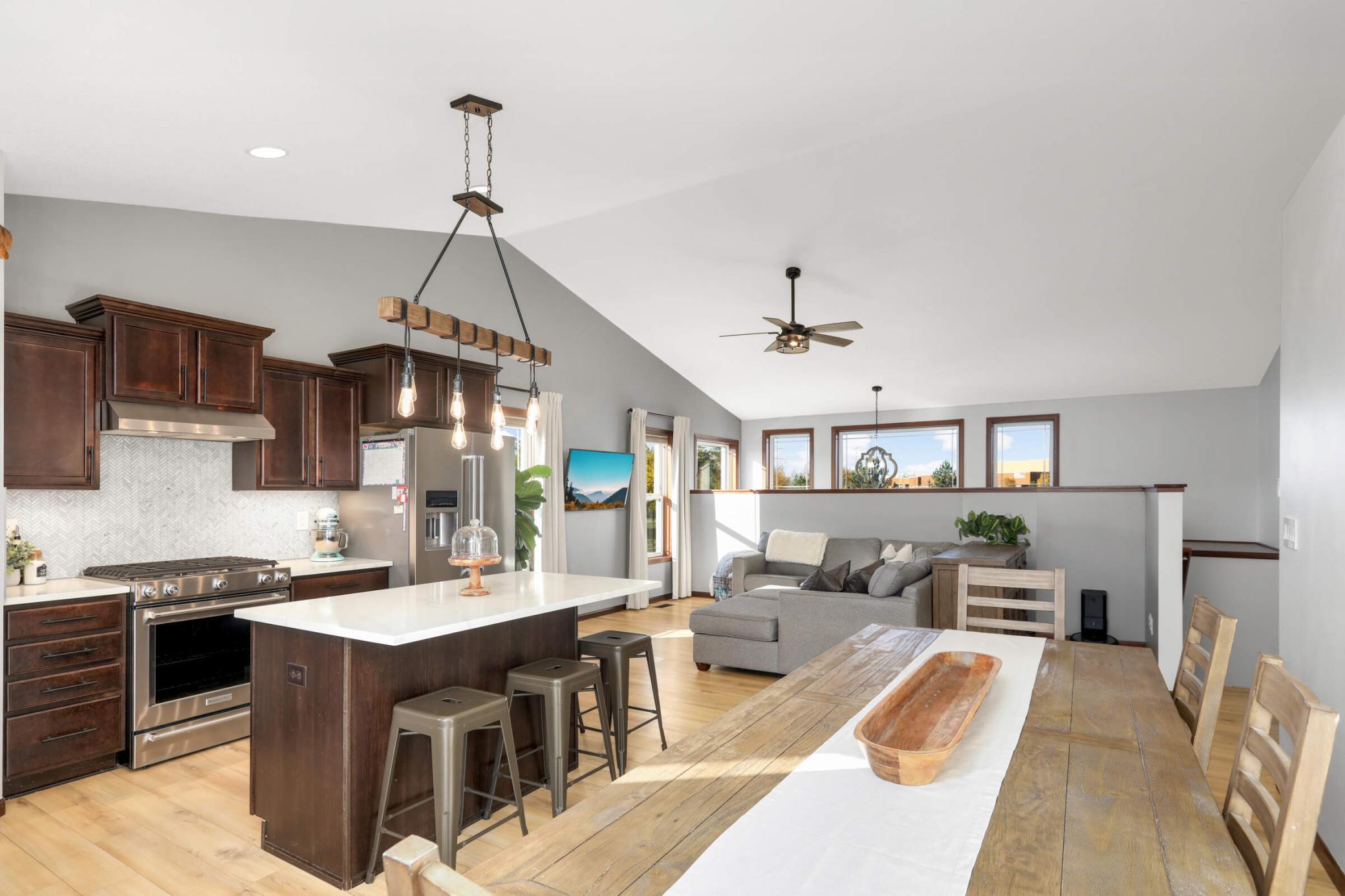 696 Jutland Avenue Property Photo 17