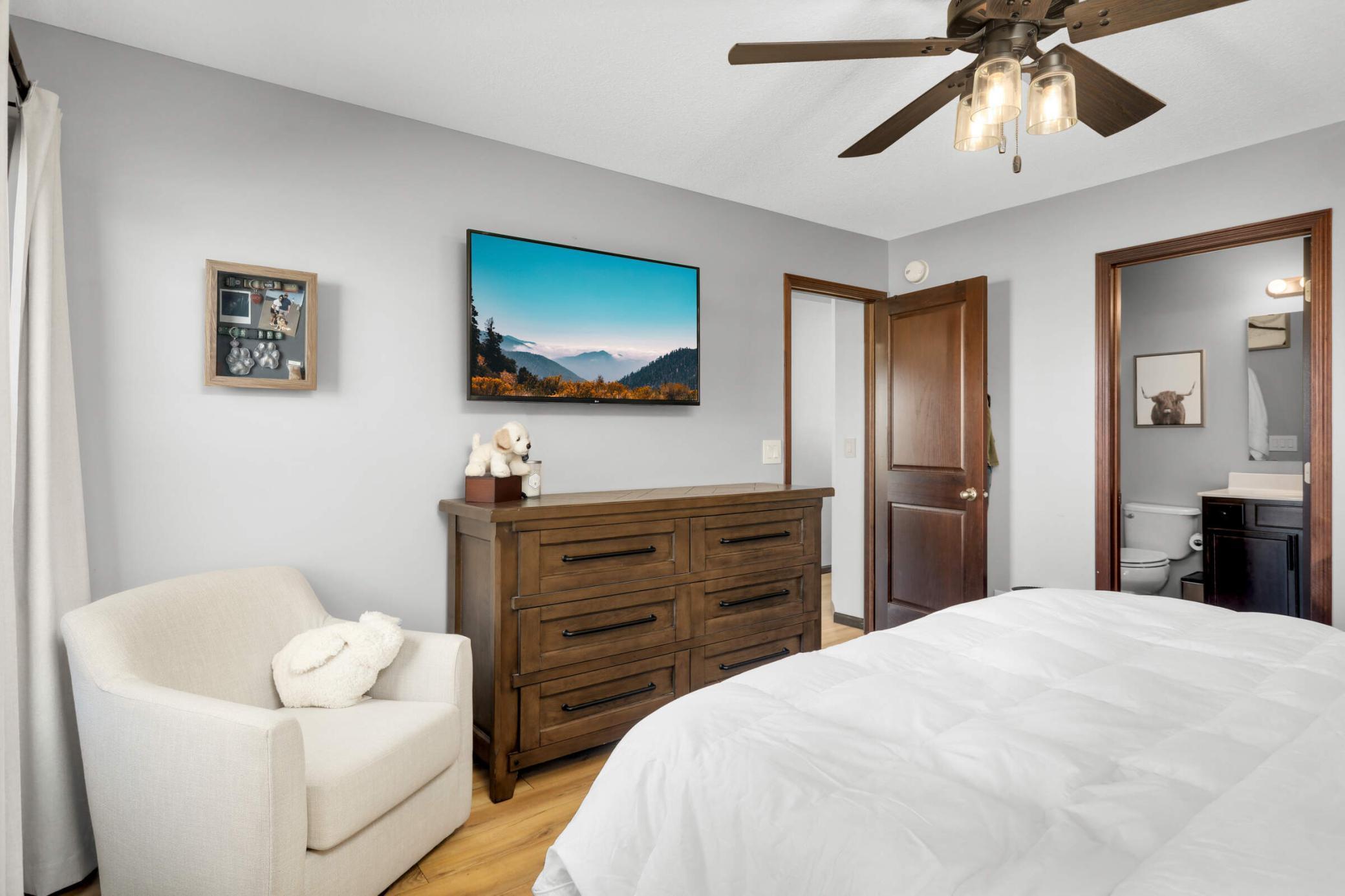 696 Jutland Avenue Property Photo 19