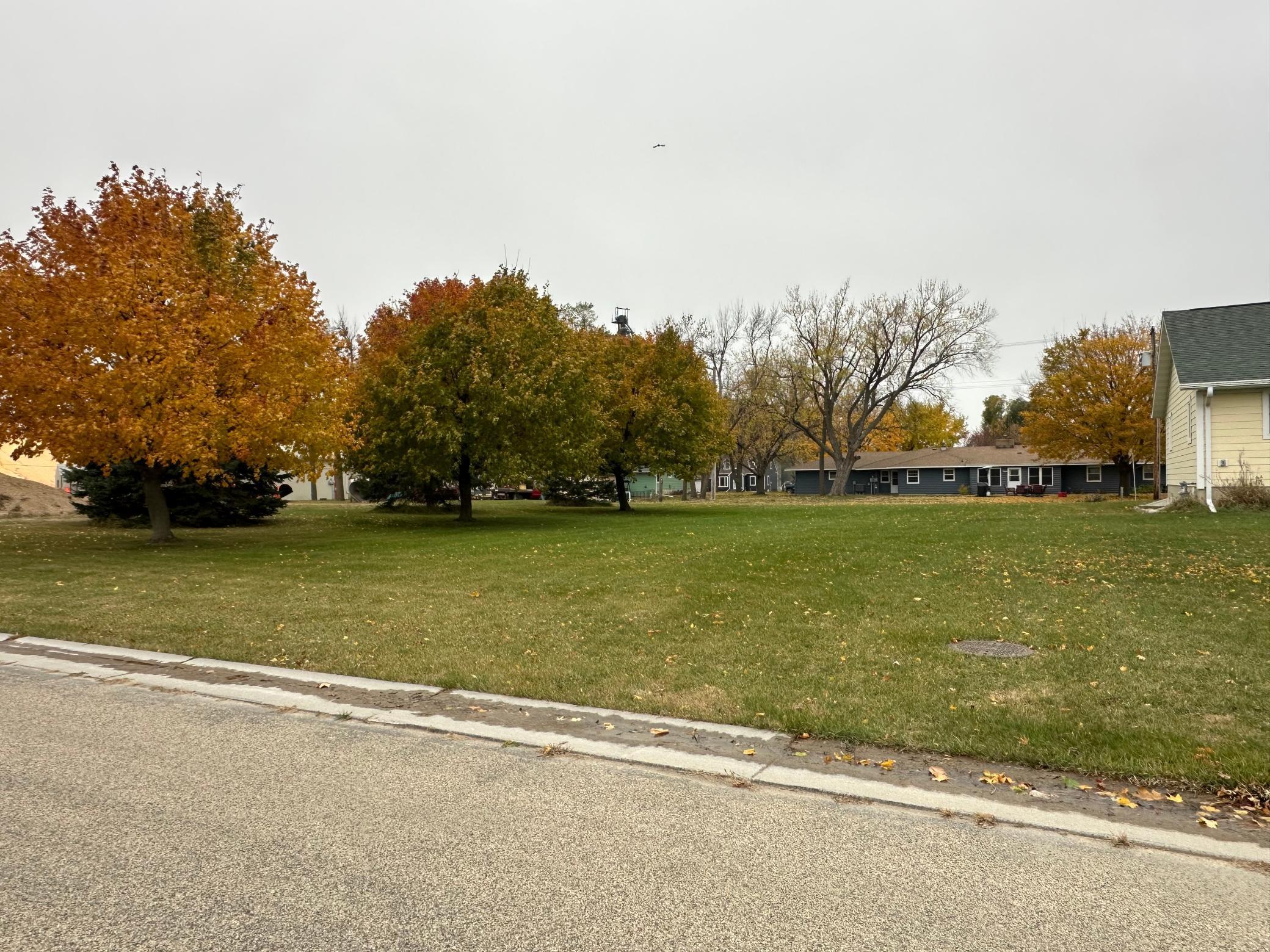 304 Mueller Drive Property Photo 1