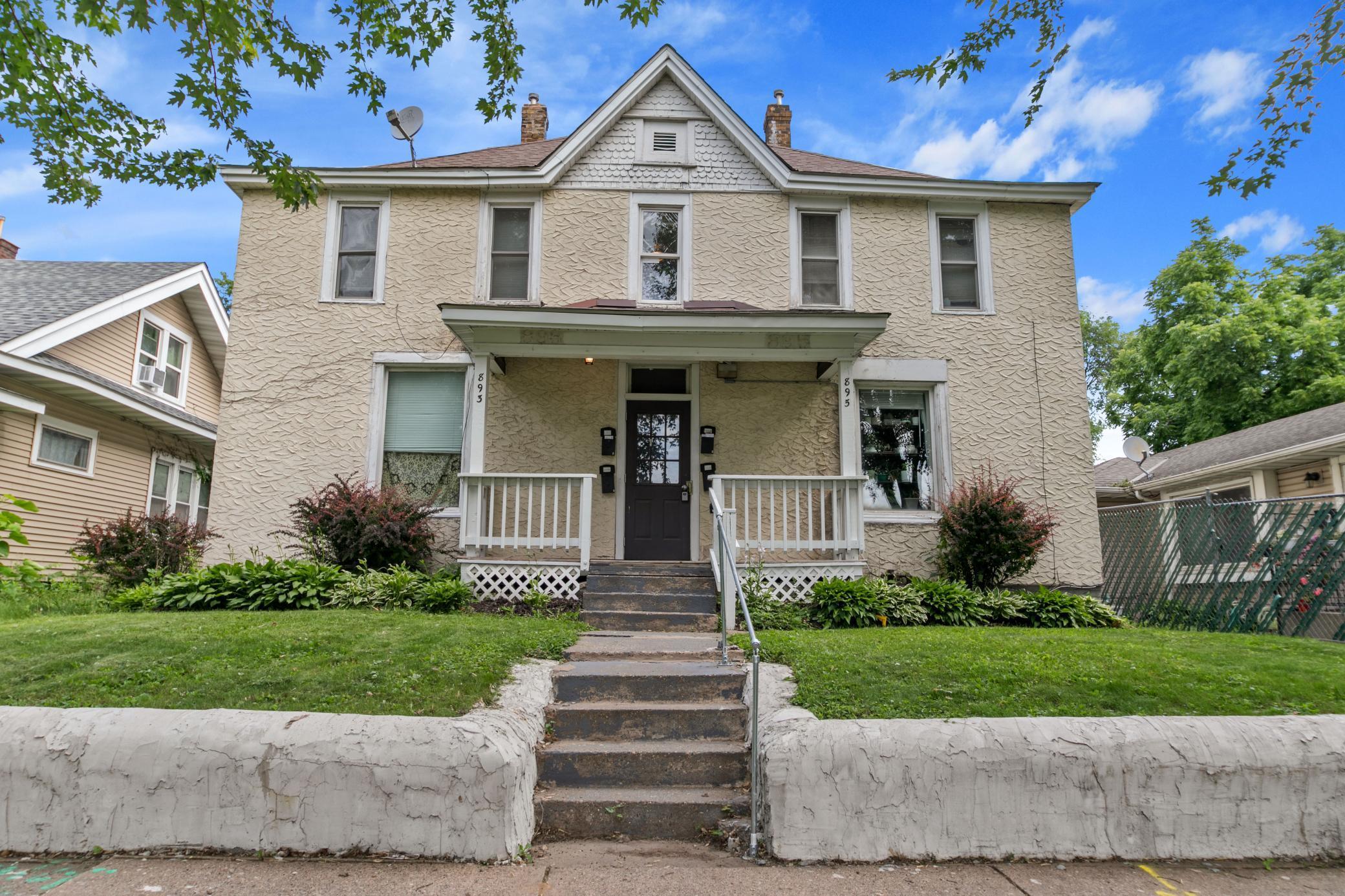 893 Jenks Avenue
