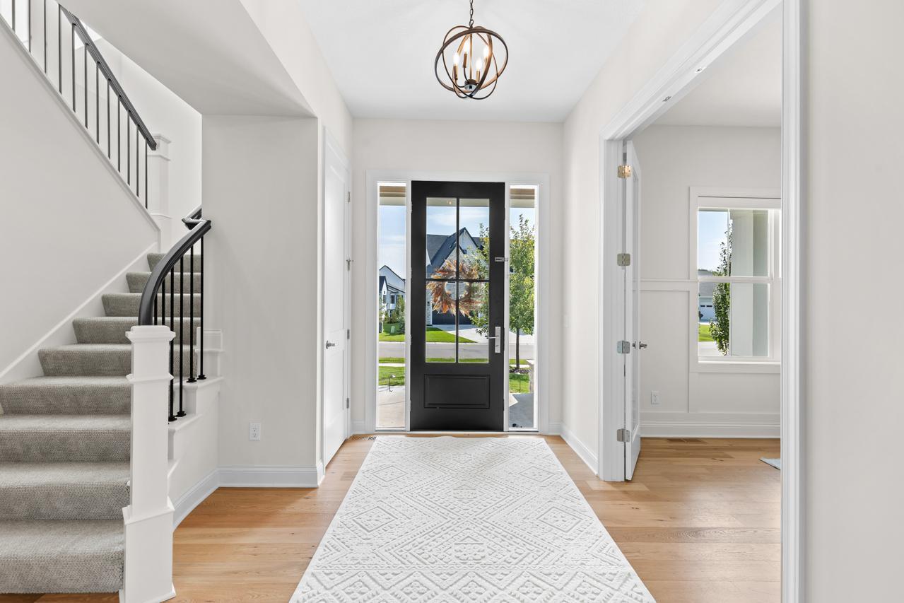 4565 Garland Lane Property Photo 2