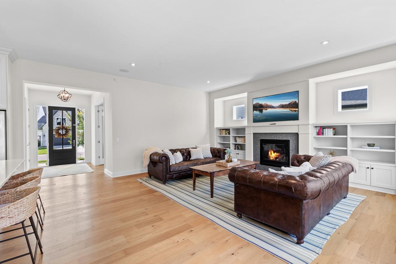 4565 Garland Lane Property Photo 6