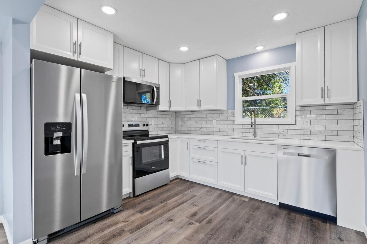 11927 Vintage Street Property Photo 2