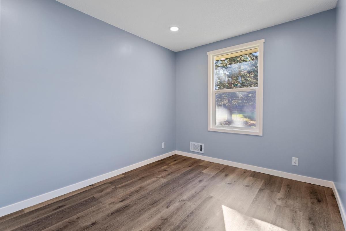 11927 Vintage Street Property Photo 7