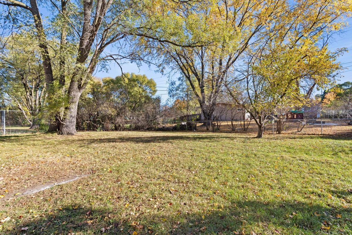 11927 Vintage Street Property Photo 9