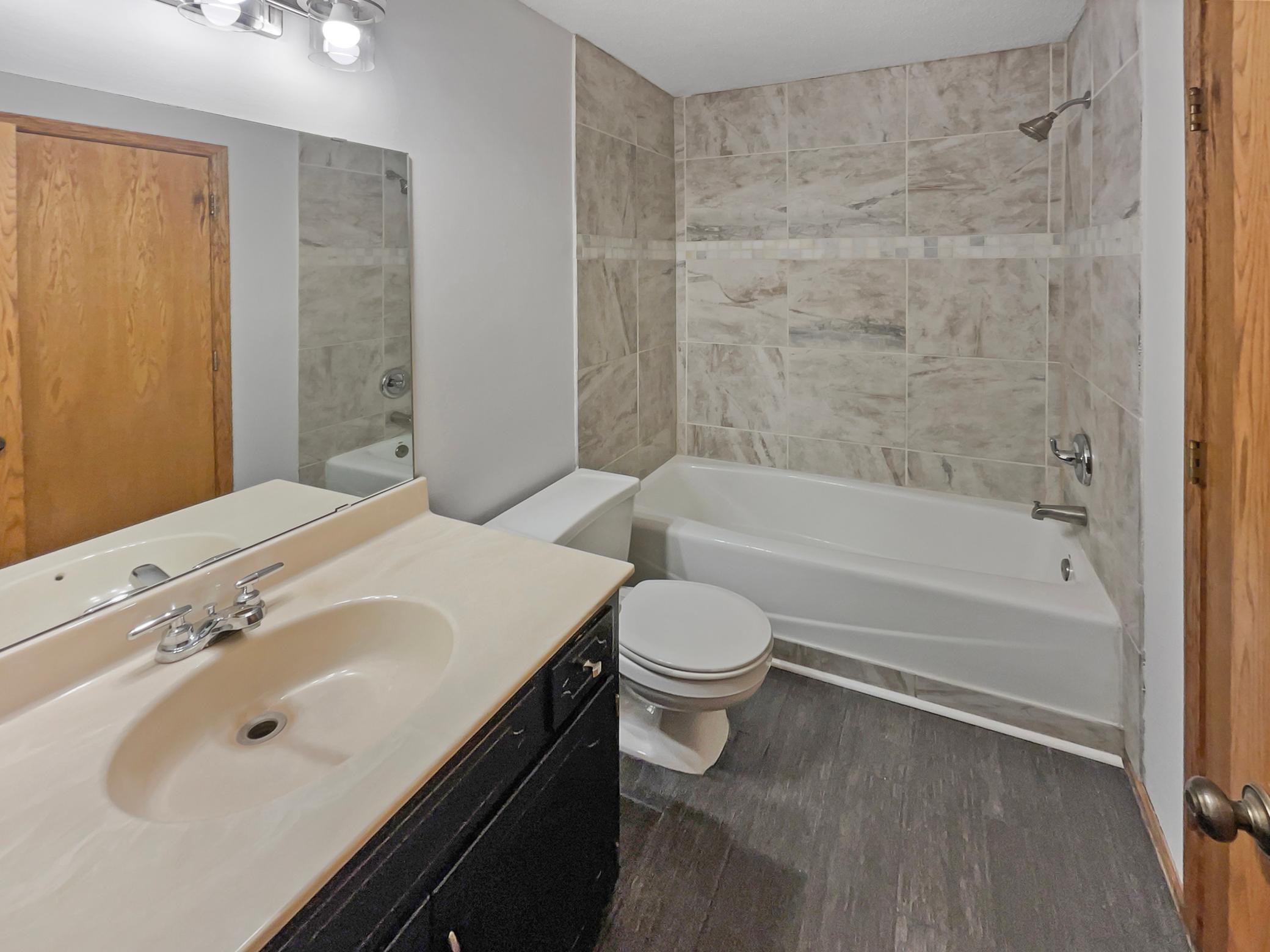 1410 Granada Trail Property Photo 13