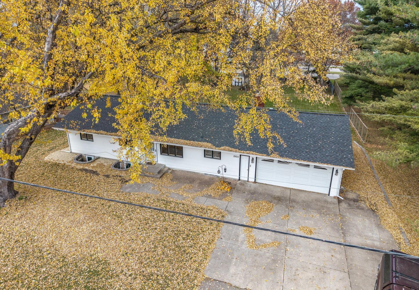 1900 Jefferson Road Property Photo 1