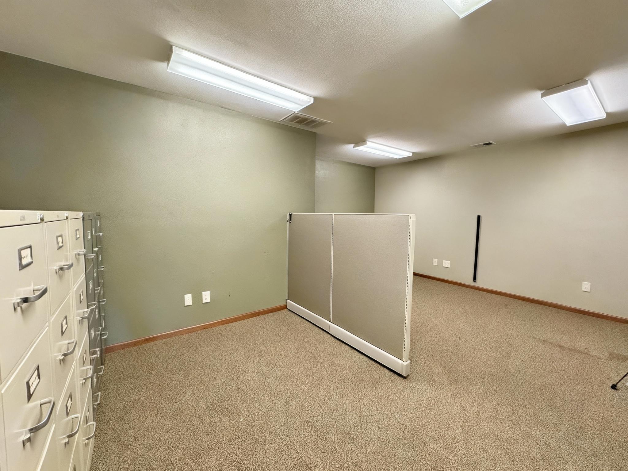 19 Central Avenue S Property Photo 13