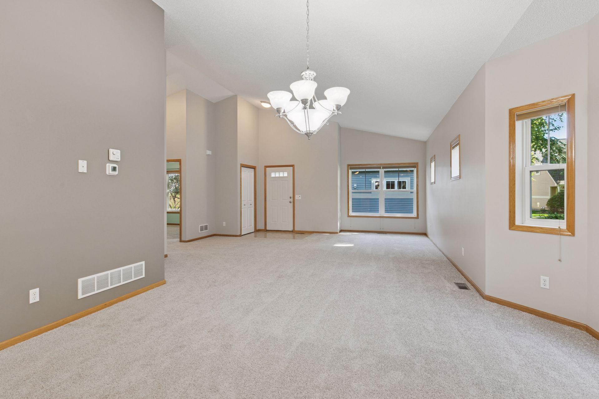 8576 Windsor Lane Property Photo 13