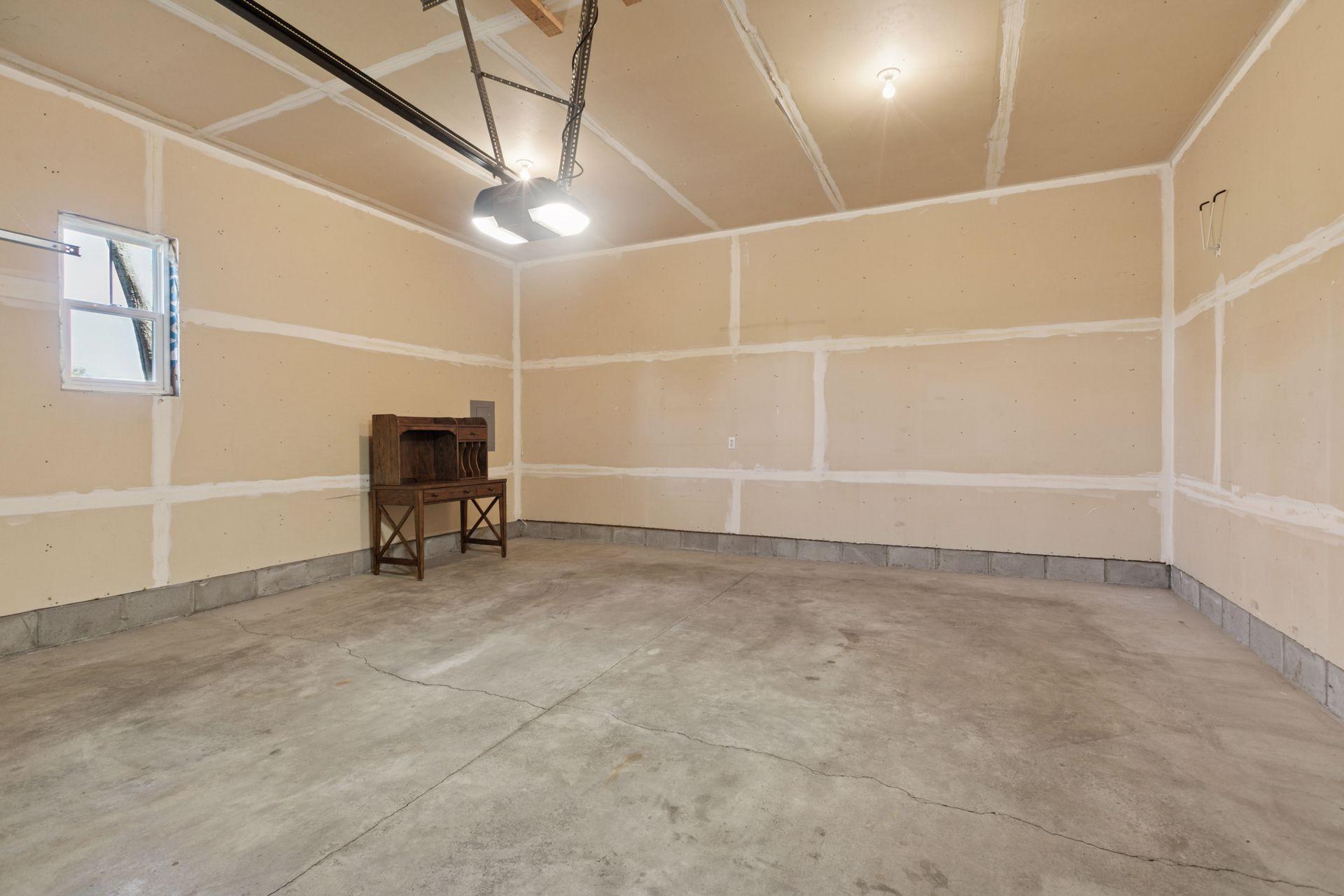 8576 Windsor Lane Property Photo 28