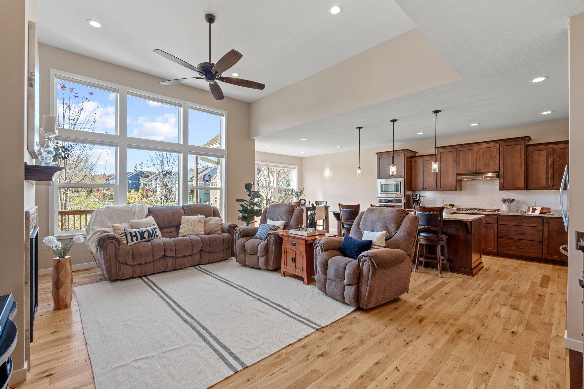 3623 Cove Point Circle Property Photo 5