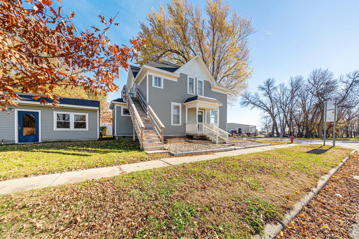208 Mn-5 Property Photo 3