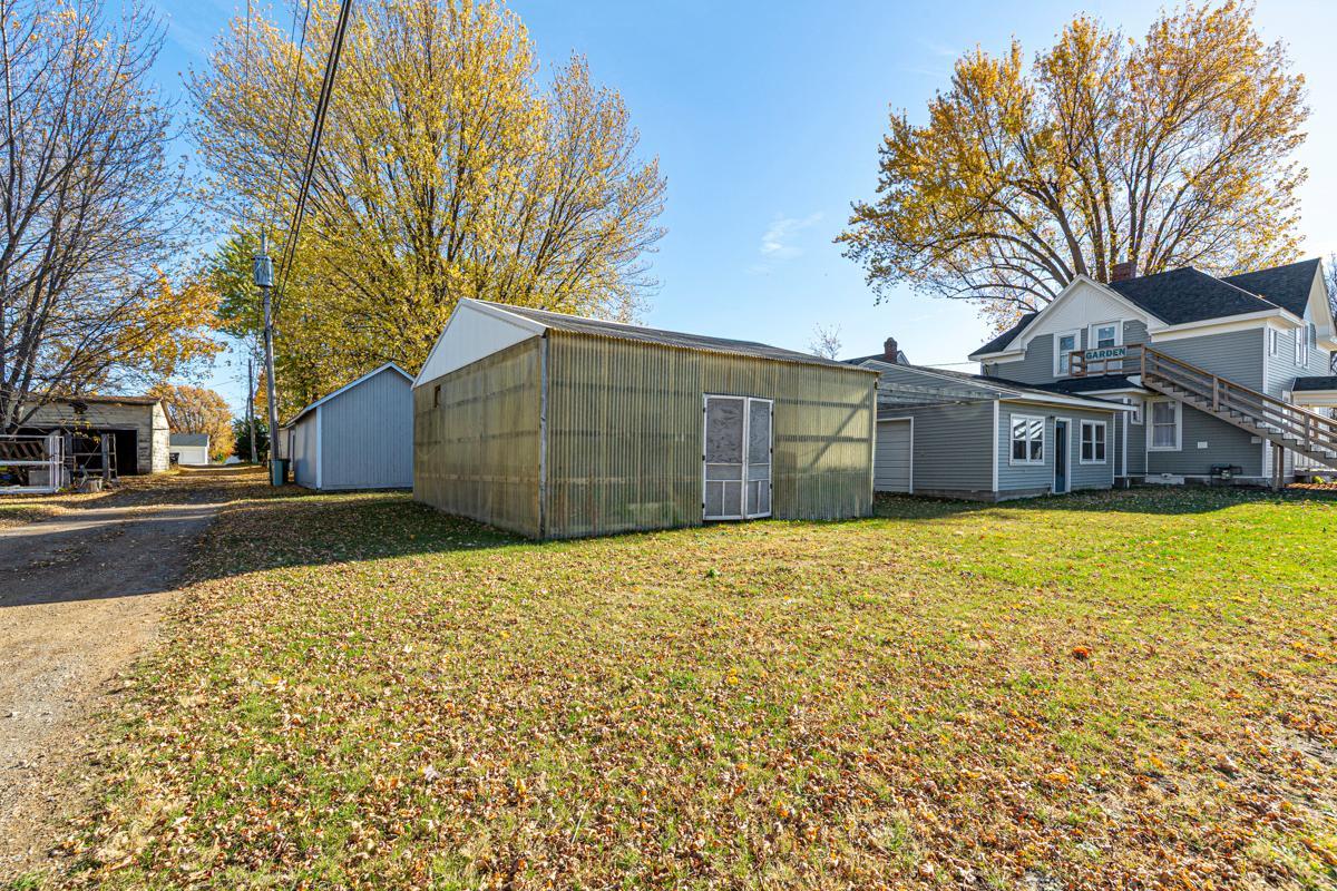 208 Mn-5 Property Photo 6