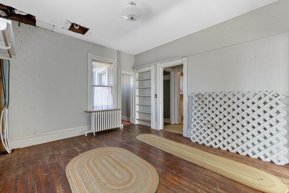 208 Mn-5 Property Photo 17