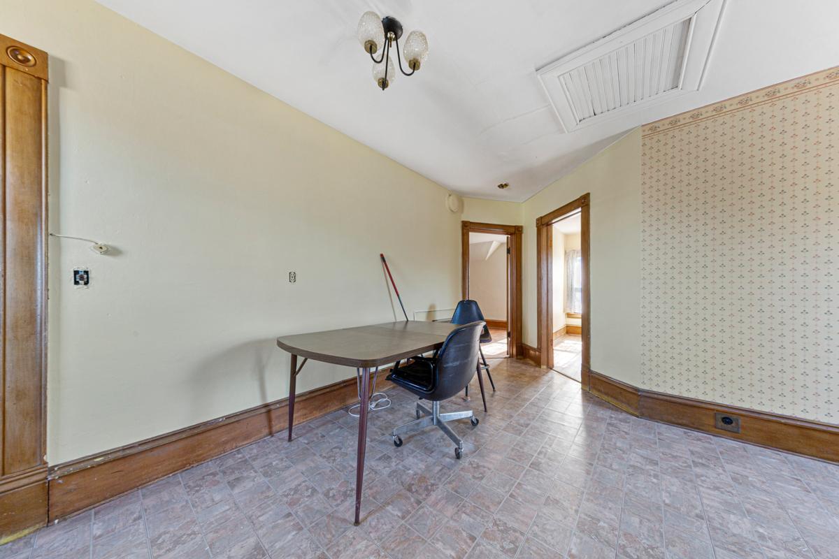 208 Mn-5 Property Photo 22