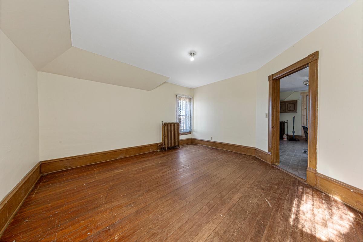 208 Mn-5 Property Photo 25