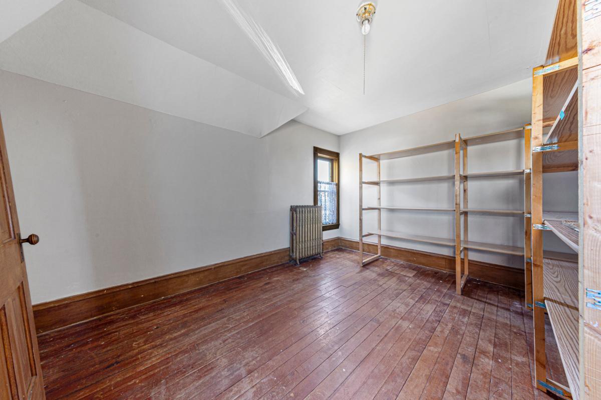 208 Mn-5 Property Photo 29