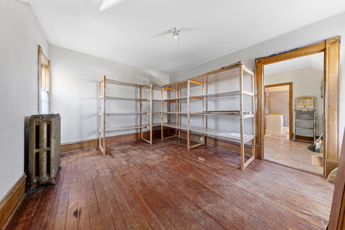 208 Mn-5 Property Photo 30