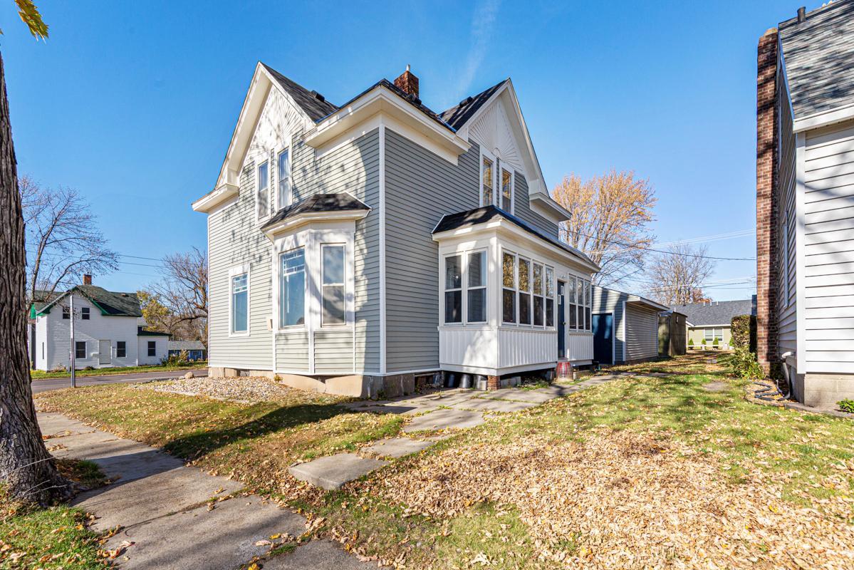 208 Mn-5 Property Photo 34