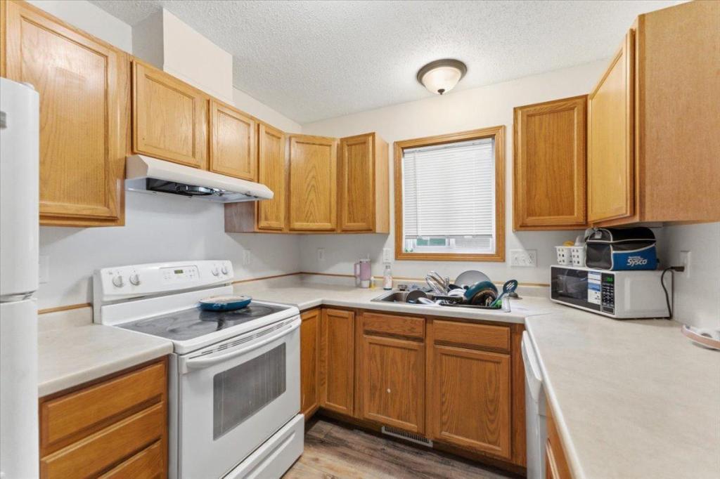 1312 5th Avenue S Property Photo 9